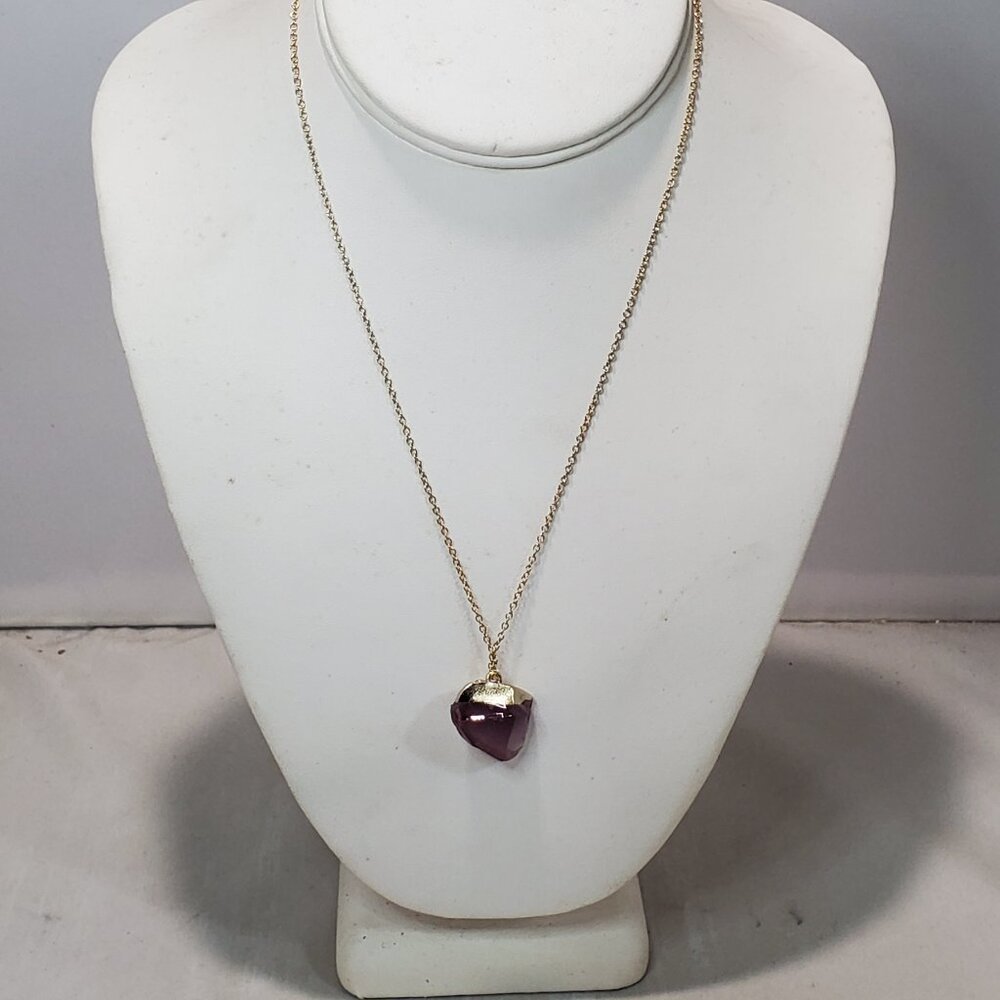 Banana Republic gold-toned chain w/faceted amethyst-colored nugget stone